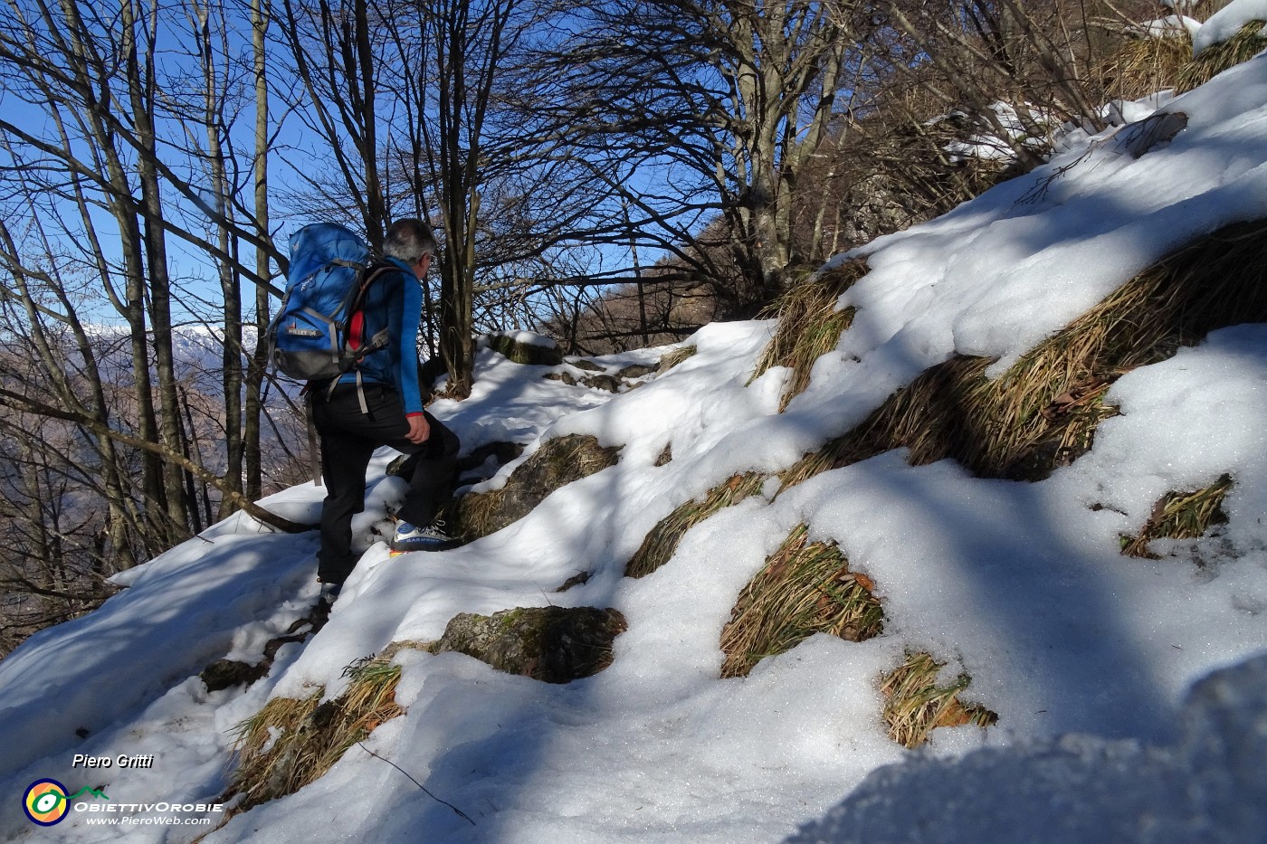 35 Sulla neve si cammina bene.JPG